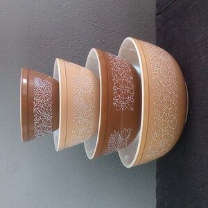 Pyrex Woodland Mixing Bowls COMPLETE SET
